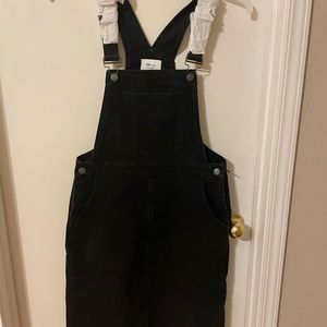 Overall dress